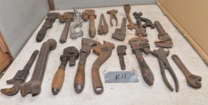 20 vintage wrench perfect handle adjustale bicycle auto odd collectible tool K11 - Picture 1 of 12