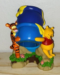 2002 VTG Dixie Cup Dispenser Disney Winnie The Pooh Honey Pot Tigger No Lid - Picture 1 of 5