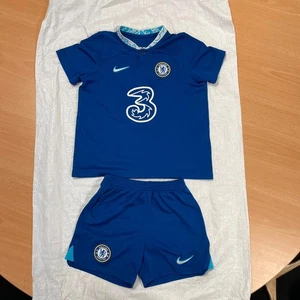Nike Chelsea football club Tshirt and shirts, full kit blue 2022/23 - Picture 1 of 6
