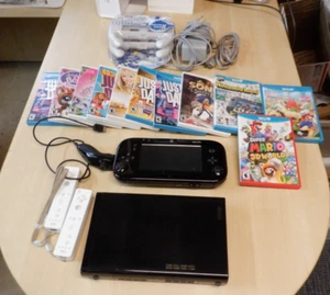 Nintendo Wii U 32GB Gaming Console Set With Gamepad Cables /Games - Picture 1 of 13