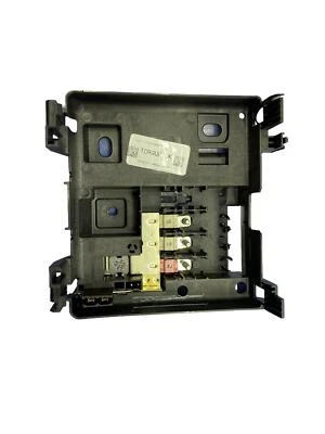 2020 - 2023 FORD ESCAPE FUSE RELAY JUNCTION BOX UNIT LOWER PANEL PU5T14A094AB - Image 1 of 4