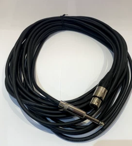 Cable de micrófono de 9 m XLR a conector mono de 6,35 mm - Imagen 1 de 3