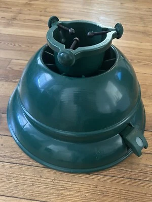 Giratorio Recto Un Minuto St Nicks Elección Pedal Verde Árbol de Navidad Soporte Foto 1 de 4