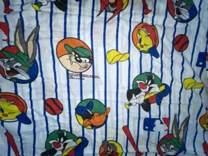 Vintage Looney Tunes Warner Bros Bugs Bunny Baseball Twin Flat Bed Sheet 1994 - Picture 1 of 4