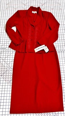 Jaqueta saia feminina manga longa vermelha Danny & Nicole nova com etiquetas terno 8/10 leitura - Imagem 1 de 4