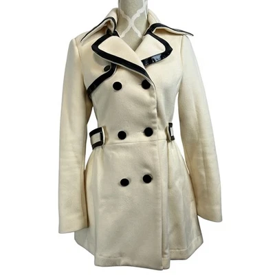 BEBE Cream Wool Blend Double Breasted Trench Coat Black Leather Trim Small - Imagem 1 de 4