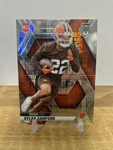 2025 Panini NFL Mosaic Dylan Sampson SILVER KNIGHT Rookie Card 102/149 - Bild 1 von 2