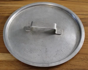 Tapa grande de aluminio Toroware by Leyse de 12 cuartos solo no. 5312 Hecho en EE. UU. - Imagen 1 de 4