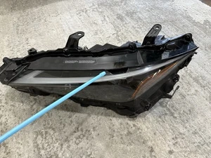 2021 2022 2023 LEXUS is300 is350 500 Right Passenger RH SIDE HEADLIGHT LED OEM - Picture 1 of 10