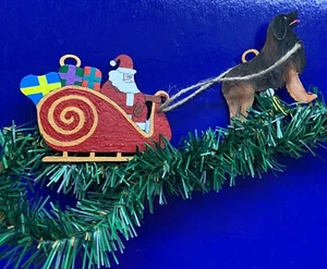 Hanging Christmas Decoration Leonberger pulling Santa's Sleigh - Picture 1 of 3