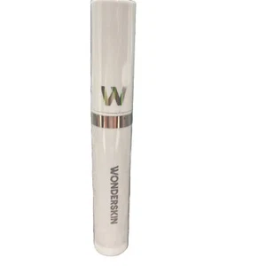 Wonder Blading Wonderskin Lip Masque Stain " HAYLEY " rich neutral red New - Picture 1 of 1