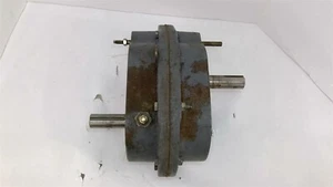 Hub City 0222-000100-901 VG10D140 Shaft Mounted Gear Reducer 2:1 4:1 Ratio - Picture 1 of 9