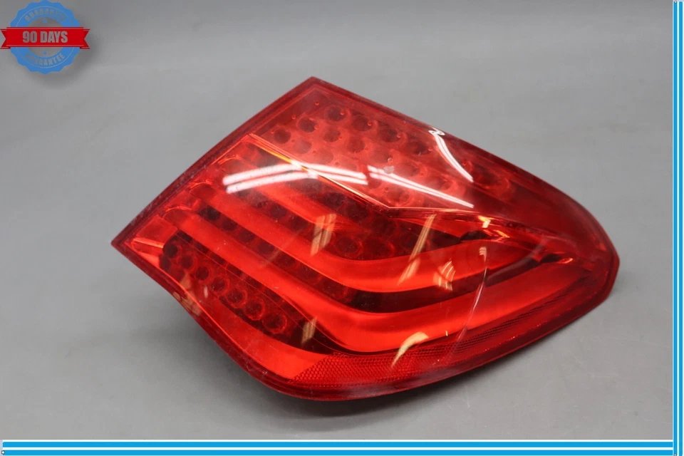 09-12 BMW F01 F02 750i 750Li Right Side Outer Tail Light Lamp 7182202 Oem - Image 1 of 4