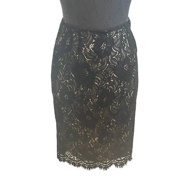 Saia de renda preta forrada de seda Talbots tamanho 8 - Imagem 1 de 4