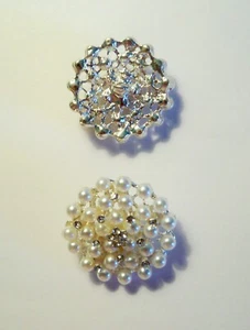 Set of 2 Beautiful 1" Pearl With Rhinestone Shank Sew in/on Buttons NEW - Picture 1 of 2