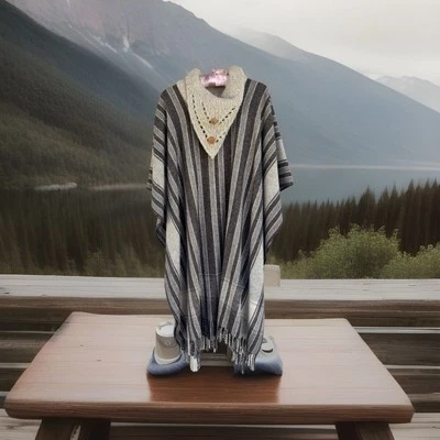 Poncho de lana Lupita tejido cuello 40” largo 40” ancho marrón rayas (92) Foto 1 de 4