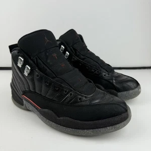 Nike Turnschuhe Schuhe DC1062-006 Jordan 12 Ultility Grind schwarz und grau Herren Größe 9 - Bild 1 von 8