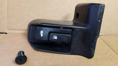 TOYOTA MR2 SW20 1991-1995 MALETERO PUERTA GASOLINA PALANCA DE TRACCIÓN ABIERTA 91 92 93 94 NEGRO LHD Foto 1 de 3