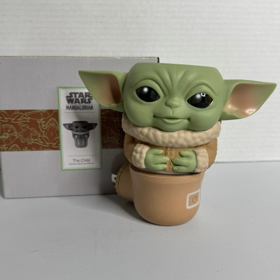 Scentsy Star Wars Mandalorian The Child Wall Fan Diffuser - Image 1 of 1
