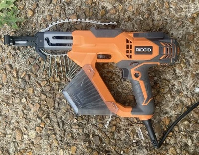 Chave de fenda RIDGID drywall e deck agrupada R6791 - Imagem 1 de 2