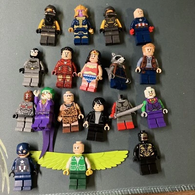 LOTE DE 18 PIEZAS LEGO BATMAN Minifiguras Iron Man Joker Superman Marvel DC Super Heroes Foto 1 de 4