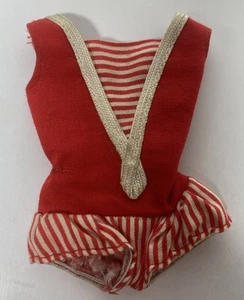 (#1) Costume da bagno vintage Mattel Barbie Skipper originale a righe rosse - Foto 1 di 2