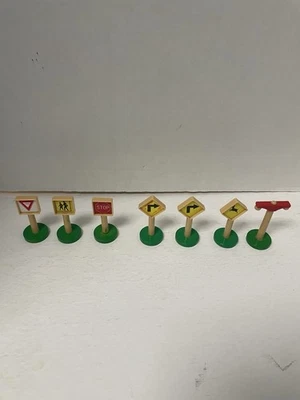 Kidkraft Toy Railroad Train Car Street Playset Signs Plastic Signs Lot Of 7 - Image 1 of 4