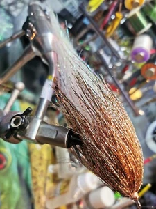 Pike/bass - iridescent pearl/gold 6/0 streamer 9/10" fly mcfluffchucker - Picture 1 of 24