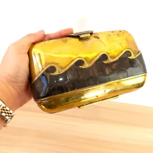 VINTAGE Metal Purse Gold Brass Clutch Small Minaudiere Heavy Ocean Wave 60s RARE - Picture 1 of 19