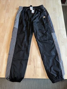 NWT Men's Peloton Black Track Pants SU121 Sweatpants Size Medium - Picture 1 of 3