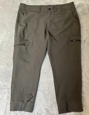 Pantalones cargo Magellan 40 X 27,5 aire libre calce clásico gris oscuro que absorbe la humedad Foto 1 de 4