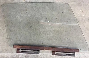 PORSCHE 911 912 ORIGINAL SEKURIT RIGHT FRONT WINDOW WITH CORRECT LOGO - Bild 1 von 3