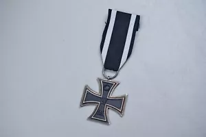 WWI CROCE DI FERRO TEDESCA 1914 2° CLASSE - MARCATA 'RW' - Foto 1 di 8