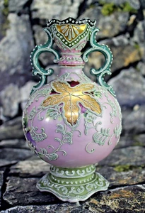 Antico vaso in porcellana smaltata rialzata Nippon Moriage - Foto 1 di 7