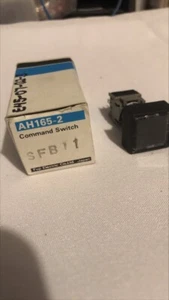 HAMADA E45-07-01-3 FUJI COMMAND SWITCH AH165-2 BLACK - Picture 1 of 1