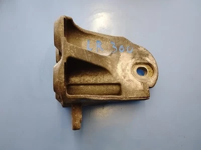 2011-2017 Nissan Quest 3.5L Front Engine Mounting Block Bracket 11274JP00B - Image 1 of 4