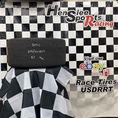 Neumático 307-1 USDRRT HOOSIER DOT Road Race/Auto-X 245/40-ZR17 A7 Foto 1 de 3