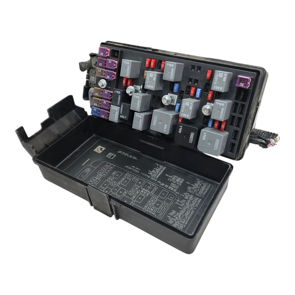 2009-2012 Chevrolet Malibu 2.4L Fusebox Fuse Box Relay Module Oem - Image 1 of 4