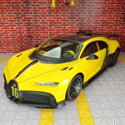 1:18 Bugatti Chiron Pur Sport Car Diecast Alloy Metal Model Collection Gift NEW - Image 1 of 4