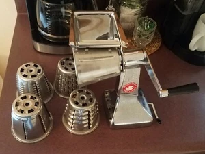 Health Craft Handkurbel rotierender Lebensmittelschneider mit 5 Klingen gebraucht - Bild 1 von 11