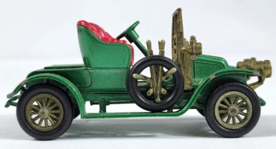 Vintage Matchbox Models of Yesteryear Green 1911 Renault Green No. 2 Scale 1:50 - Image 1 of 4