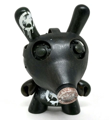 Kidrobot 2011 Dunny Series DRILONE Gas Mask Black 3" Mini Vinyl Figure Cover