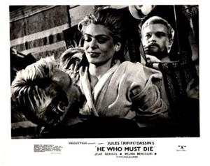 He Who Must Die Original Lobby Card Pierre Vaneck embracing Melina Mercouri 1957
