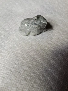 Wade Whimsies graues Kätzchen Katze Kätzchen Figur rote Rose Tee England - Bild 1 von 15