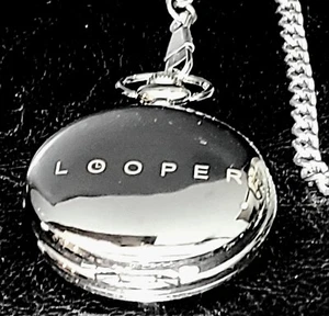 Taschenuhr aus dem Film - LOOPER. Datiert 2012, cooles Film Werbestück! - Bild 1 von 8