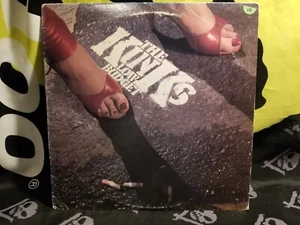The Kinks, Low Budget, Vinyl LP Arista Records AB 4240 1979 Vinyl G+, Sleeve G, - Picture 1 of 22