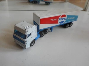 Matchbox Convoy Daf 3300 Space cab + Trailer "Team Pepsi Suzuki" in White - Bild 1 von 2