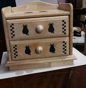 Mini Chest Of Drawers Cats Decorative Preowned Some Splits 22cm Wide 2 Drawer - Picture 1 of 12