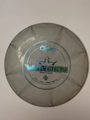 Dynamic Discs Warden – Classic Burst Plastic – 174g - Image 1 of 2