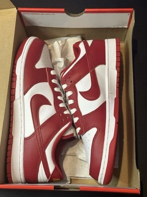 Nike Dunk Low Retro Gimnasio Rojo Universidad Dorado Cardenal (Hombre) 10M Foto 1 de 4